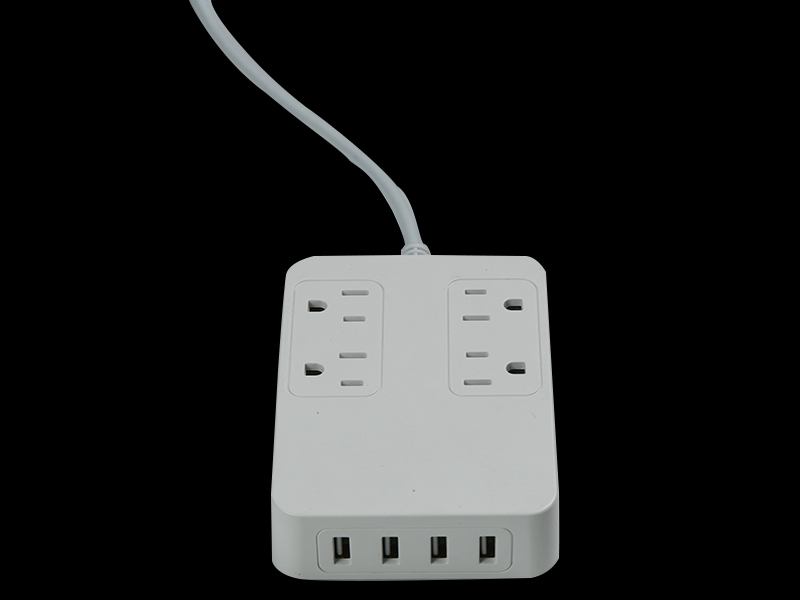 B18 row plug + 4-port USB charging