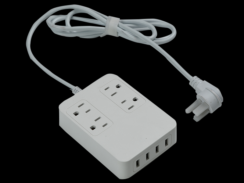 B18 row plug + 4-port USB charging